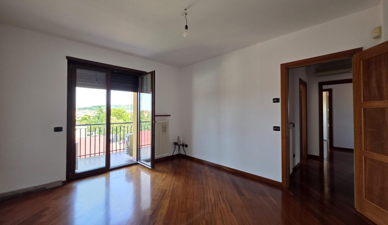 resized_20250721_110004