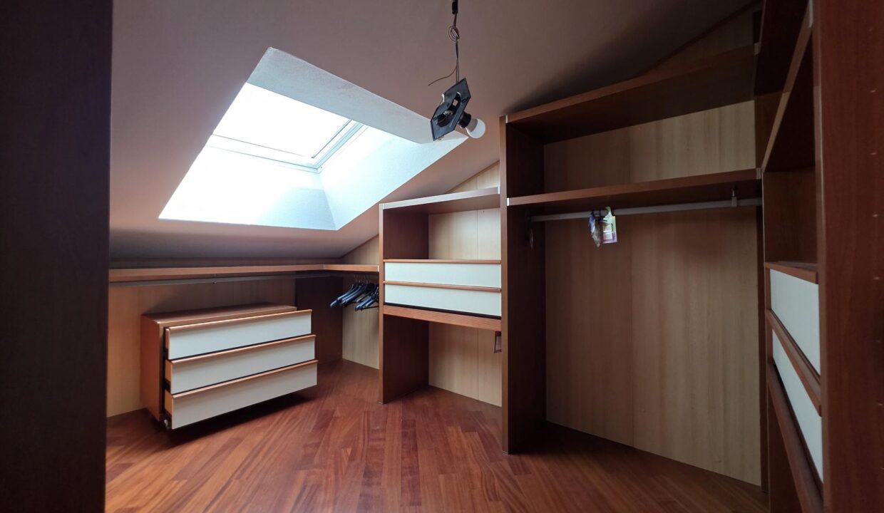 resized_20250721_110237