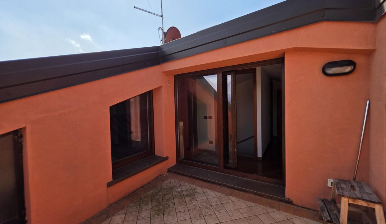 resized_20250721_110328