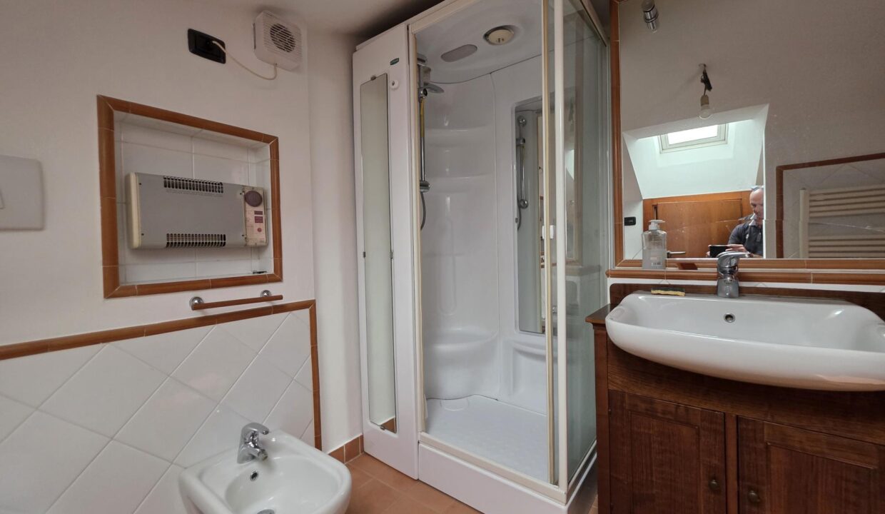 resized_20250721_110431